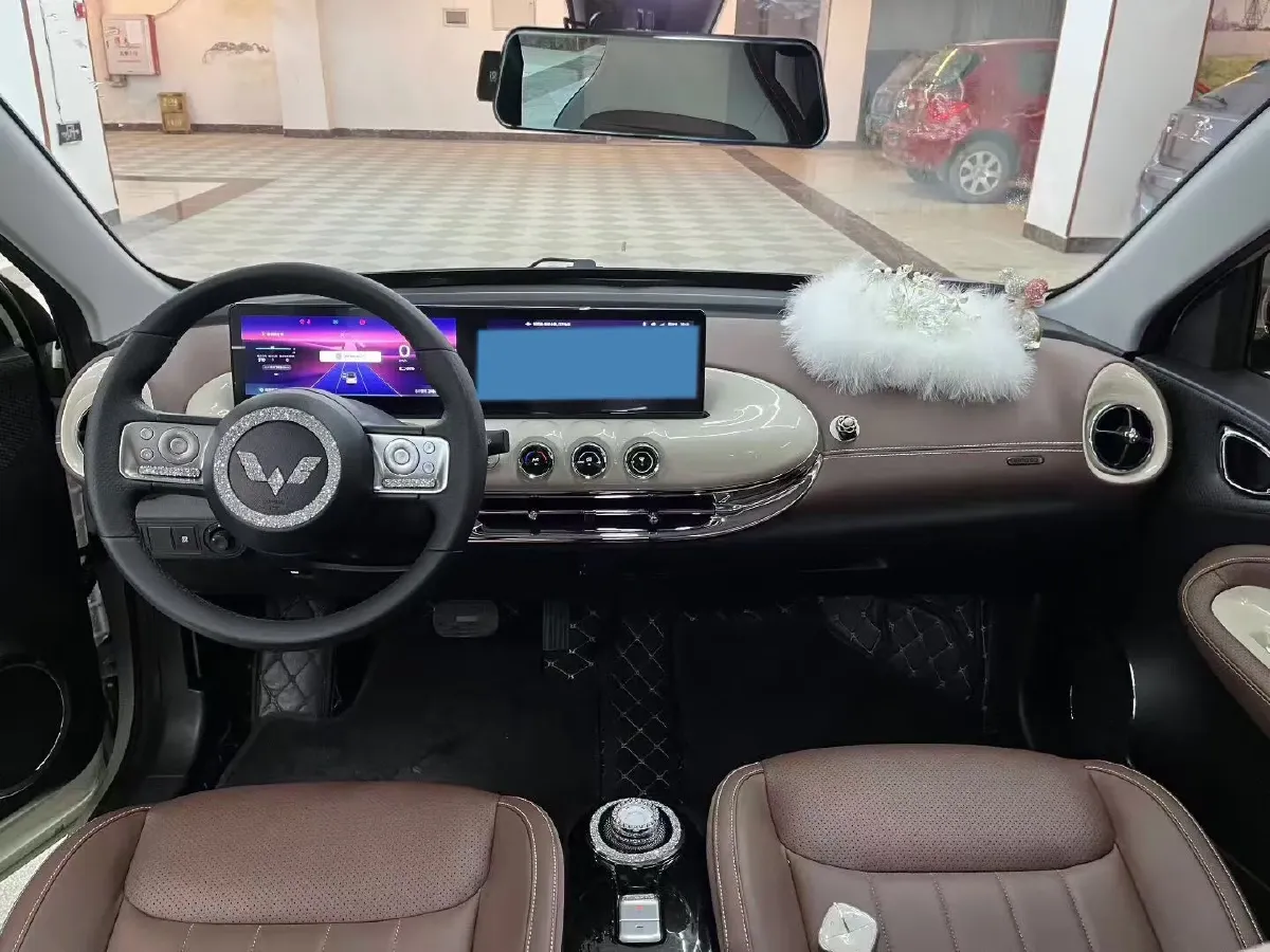 2023 WuLing BinGuo BEV 37.9KWH,autocango,china used car exporter,china ev exporter,chinese used car exporter,chinese used ev exporter