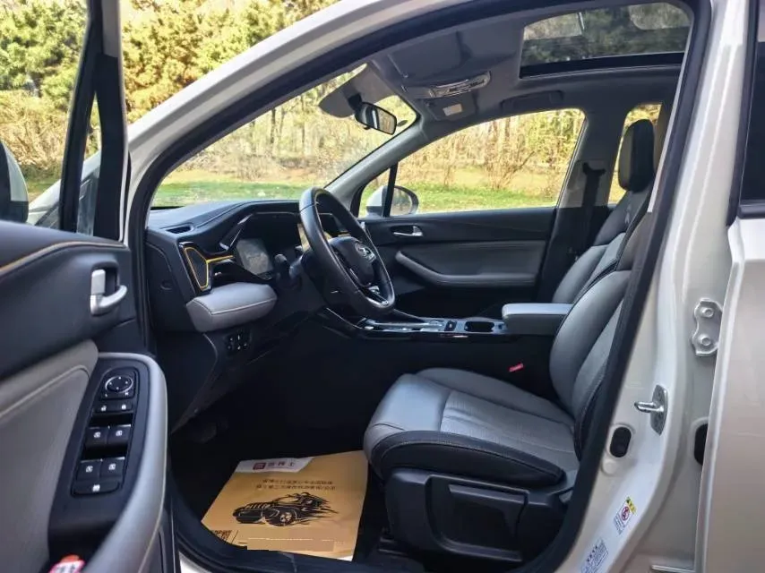 2022 GAC Trumpchi GS4 1.5T 169HP L4 6AT,autocango,china used car exporter,china ev exporter,chinese used car exporter,chinese used ev exporter