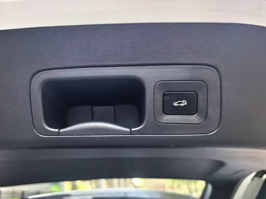 2022 GAC Trumpchi GS4 1.5T 169HP L4 6AT,autocango,china used car exporter,china ev exporter,chinese used car exporter,chinese used ev exporter