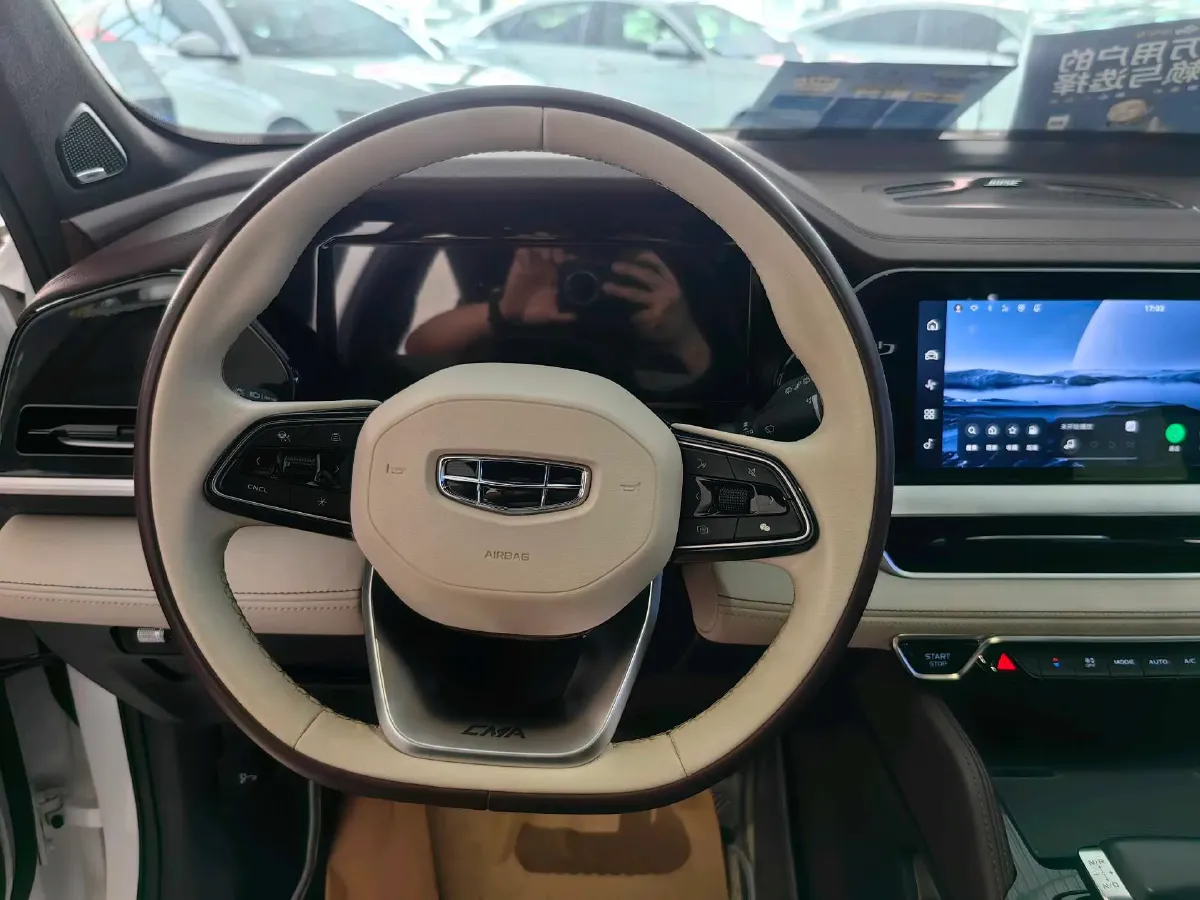 2021 Geely Monjaro 2.0T 218HP L4 7DCT,autocango,china used car exporter,china ev exporter,chinese used car exporter,chinese used ev exporter