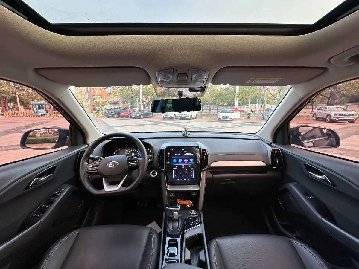 2021 Hyundai ix35 2.0L 160HP L4 6AT,autocango,china used car exporter,china ev exporter,chinese used car exporter,chinese used ev exporter