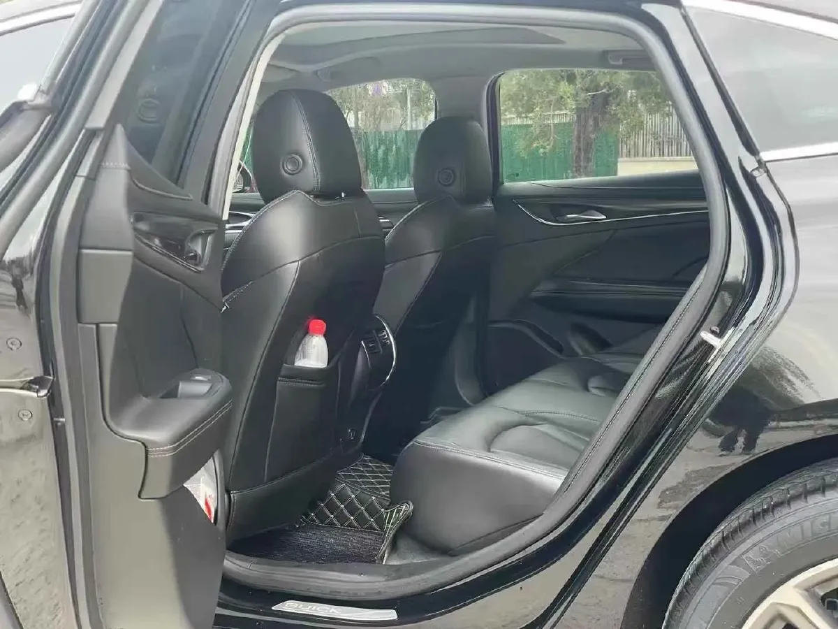 2022 Buick Larcosse 2.0T 237HP L4 9AT,autocango,china used car exporter,china ev exporter,chinese used car exporter,chinese used ev exporter