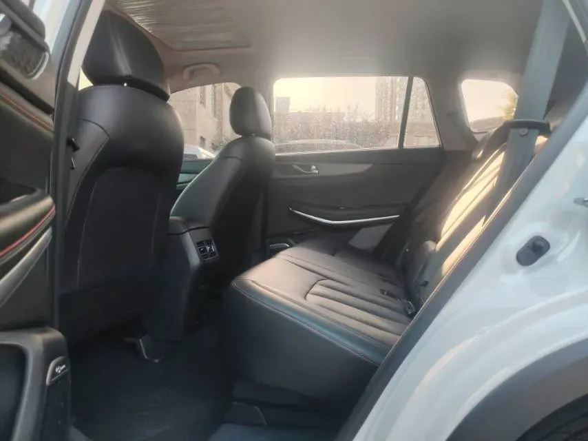 2021 ChangAn CS75 1.5T 178HP L4 6MT,autocango,china used car exporter,china ev exporter,chinese used car exporter,chinese used ev exporter