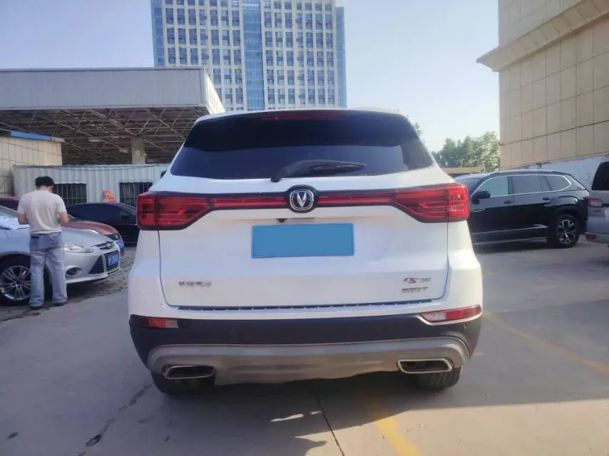 2021 ChangAn CS75 1.5T 178HP L4 6MT,autocango,china used car exporter,china ev exporter,chinese used car exporter,chinese used ev exporter