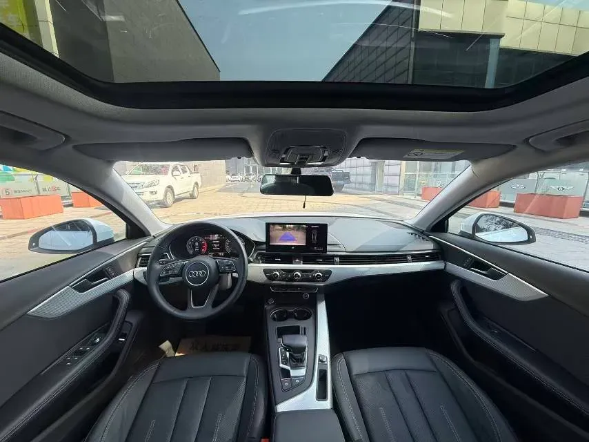 2020 Audi A4L 2.0T 190HP L4 7DCT,autocango,china used car exporter,china ev exporter,chinese used car exporter,chinese used ev exporter