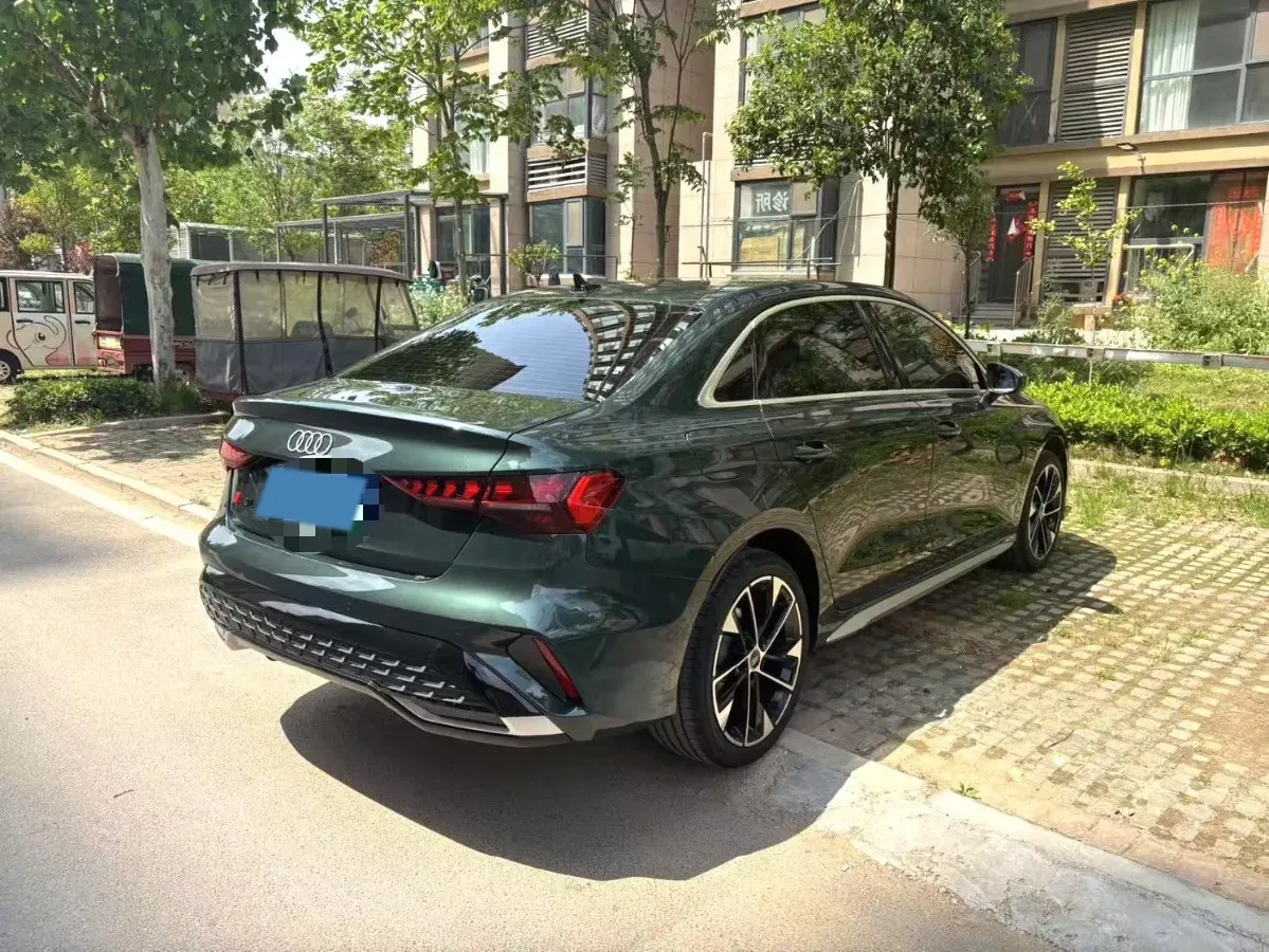 2025 Audi A3 1.5T 160HP L4 7DCT,autocango,china used car exporter,china ev exporter,chinese used car exporter,chinese used ev exporter