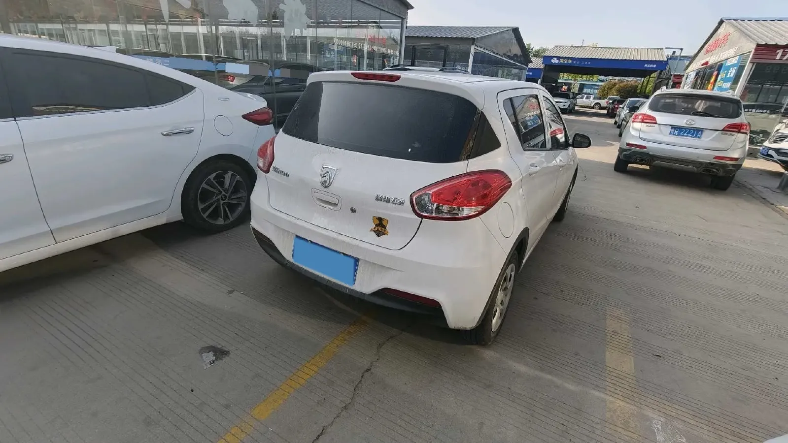 2016 BaoJun 310 1.2L 82HP L4 5MT,autocango,china used car exporter,china ev exporter,chinese used car exporter,chinese used ev exporter