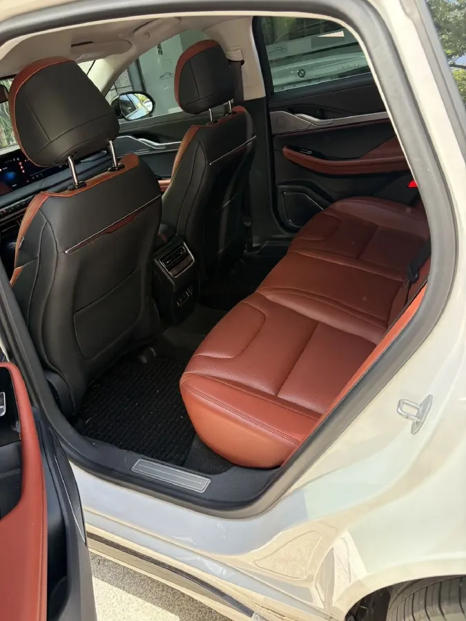 2025 Lincoln Z 2.0T 261HP L4 8AT,autocango,china used car exporter,china ev exporter,chinese used car exporter,chinese used ev exporter