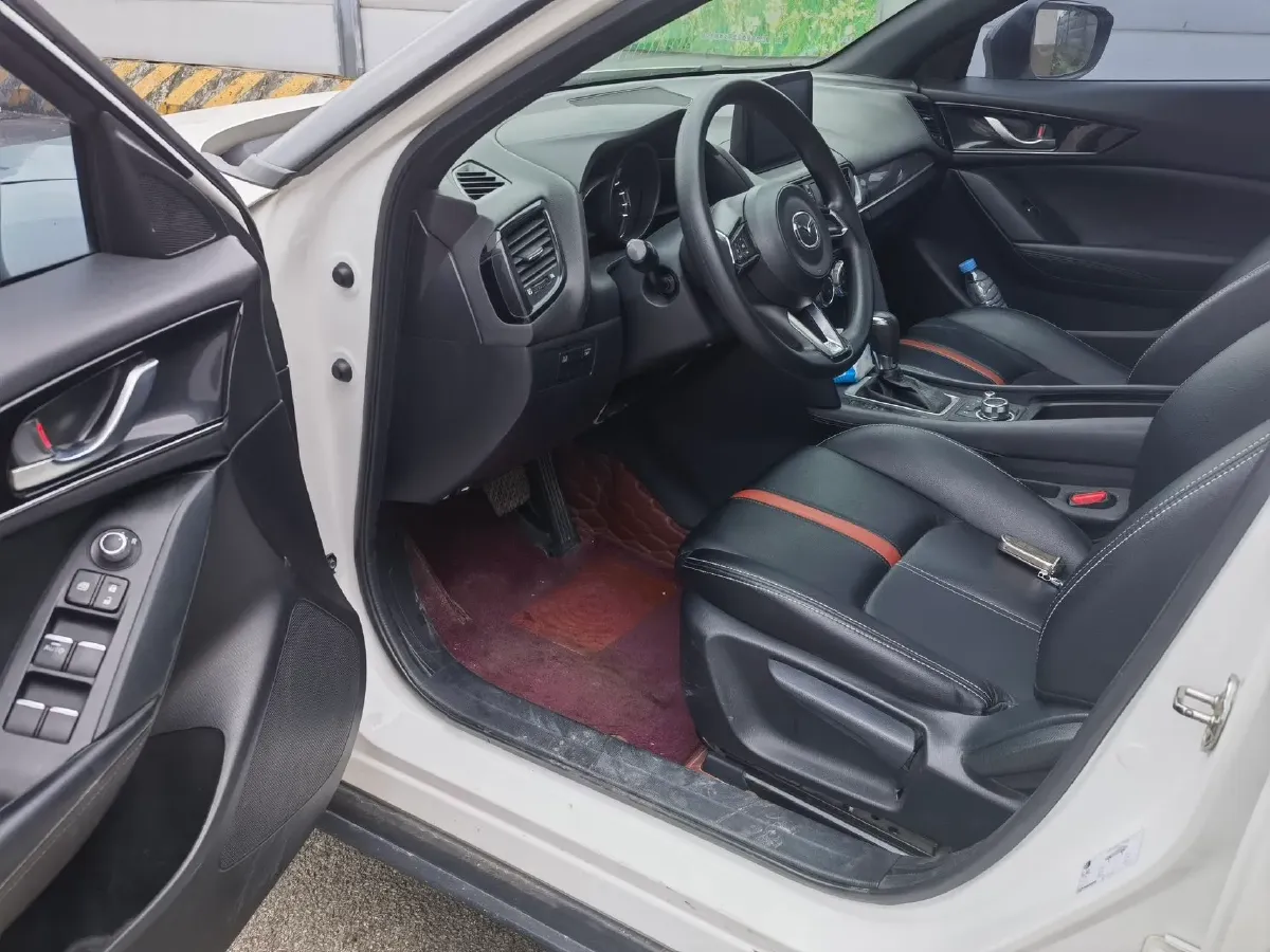 2020 Mazda CX-4 2.0L 158HP L4 6AT,autocango,china used car exporter,china ev exporter,chinese used car exporter,chinese used ev exporter