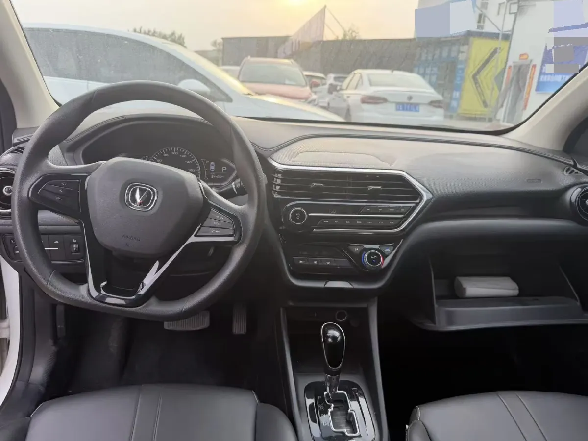 2019 ChangAn Alsvin 1.5L 107HP L4 5DCT,autocango,china used car exporter,china ev exporter,chinese used car exporter,chinese used ev exporter