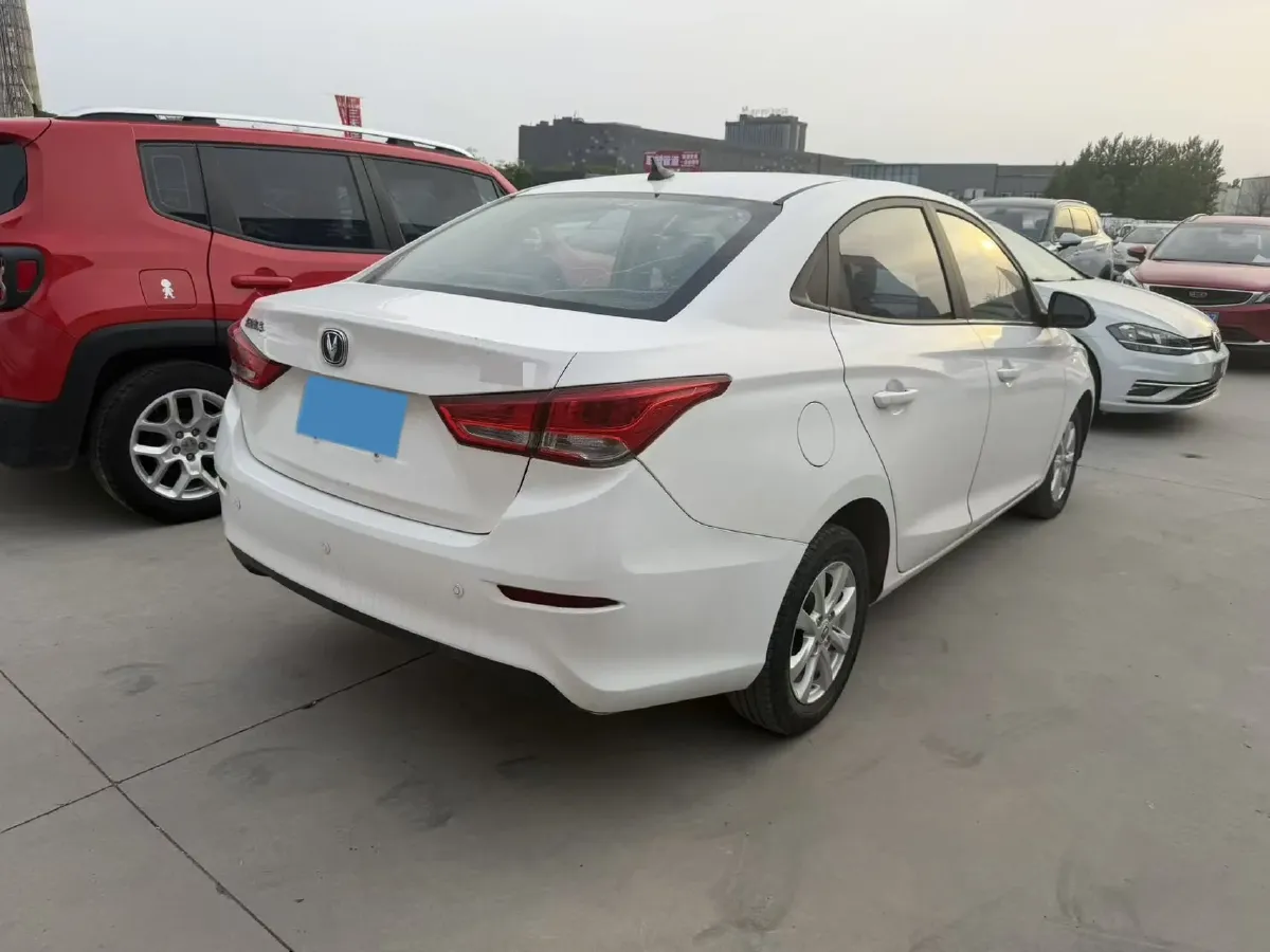 2019 ChangAn Alsvin 1.5L 107HP L4 5DCT,autocango,china used car exporter,china ev exporter,chinese used car exporter,chinese used ev exporter