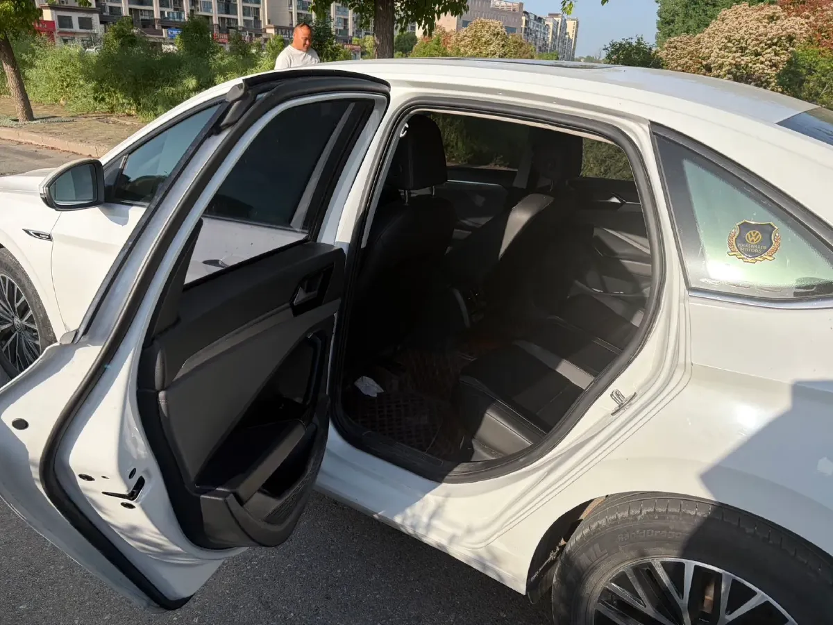 2019 Volkswagen Tharu 1.4T 150HP L4 7DCT,autocango,china used car exporter,china ev exporter,chinese used car exporter,chinese used ev exporter