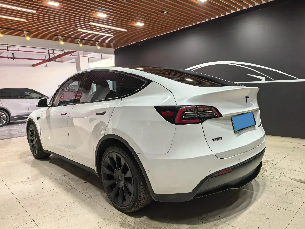 2022 Tesla Model Y BEV 60KWH,autocango,china used car exporter,china ev exporter,chinese used car exporter,chinese used ev exporter