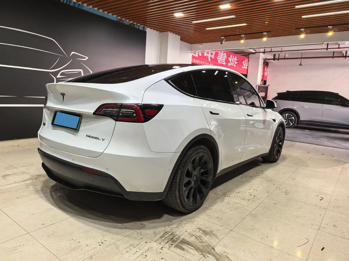 2022 Tesla Model Y BEV 60KWH,autocango,china used car exporter,china ev exporter,chinese used car exporter,chinese used ev exporter