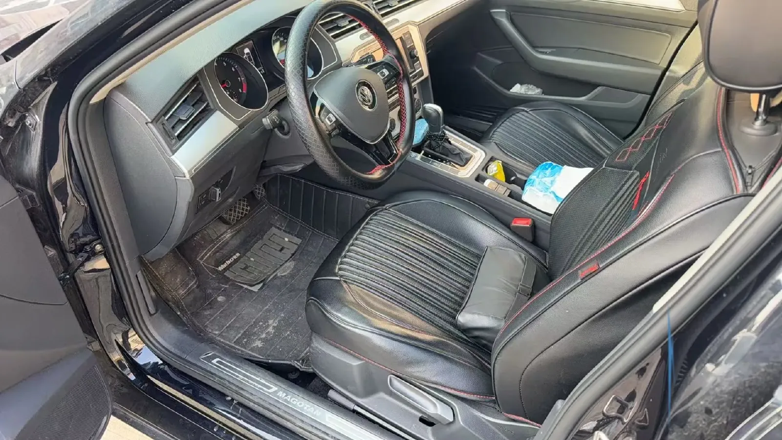 2019 Citroen C6 1.6T 170HP L4 6AT,autocango,china used car exporter,china ev exporter,chinese used car exporter,chinese used ev exporter