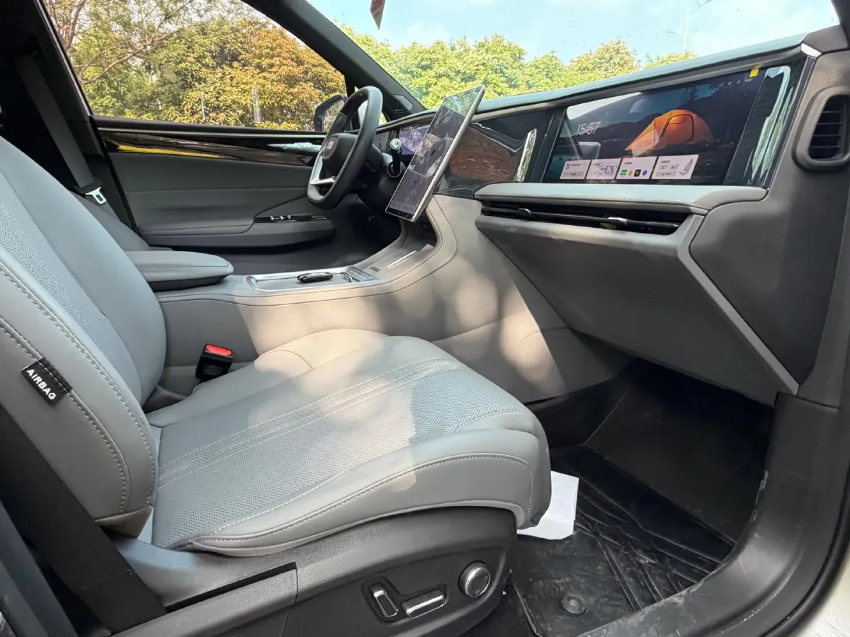 2025 BYD Sea Lion 05 DM-i 1.5L 101HP L4 E-CVT PHEV 18.3KWH,autocango,china used car exporter,china ev exporter,chinese used car exporter,chinese used ev exporter