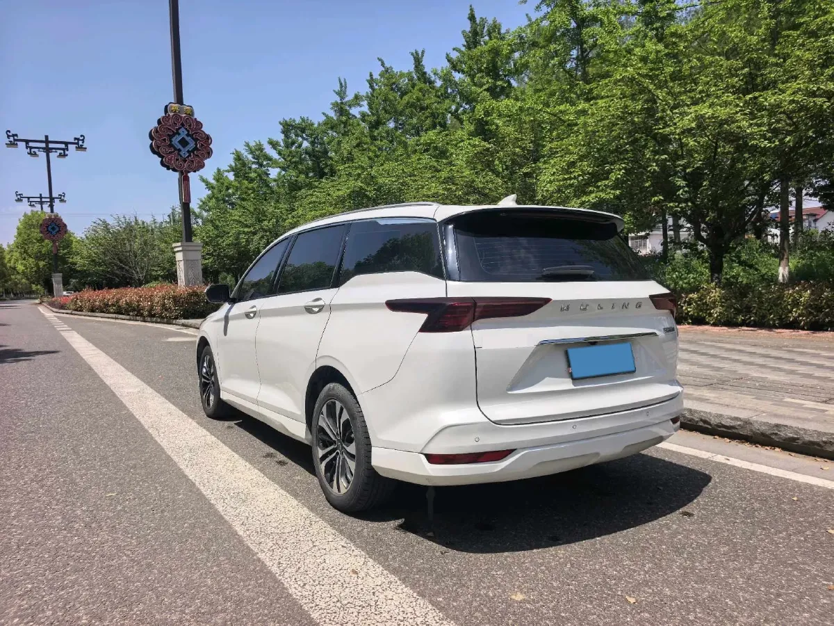 2022 WuLing KaiJie 1.5T 177HP L4 CVT,autocango,china used car exporter,china ev exporter,chinese used car exporter,chinese used ev exporter