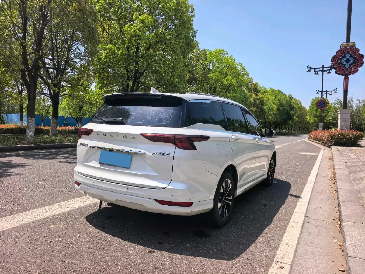 2022 WuLing KaiJie 1.5T 177HP L4 CVT,autocango,china used car exporter,china ev exporter,chinese used car exporter,chinese used ev exporter