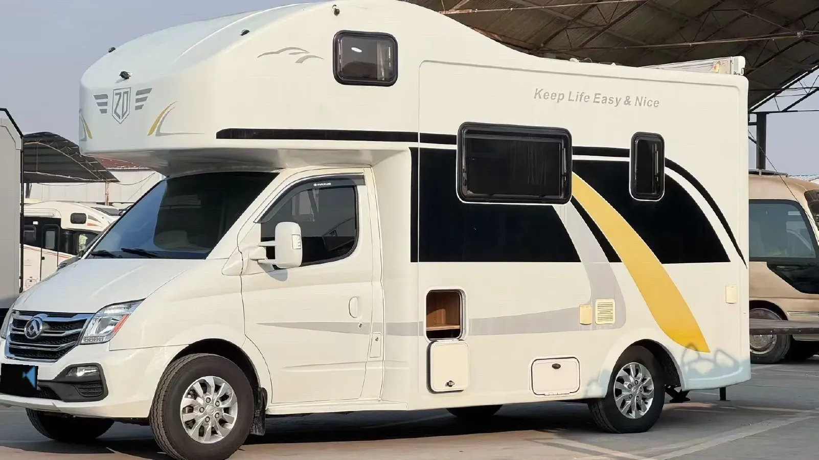2021 MAXUS V80 RV 2.0T 139HP L4 6AMT,autocango,china used car exporter,china ev exporter,chinese used car exporter,chinese used ev exporter
