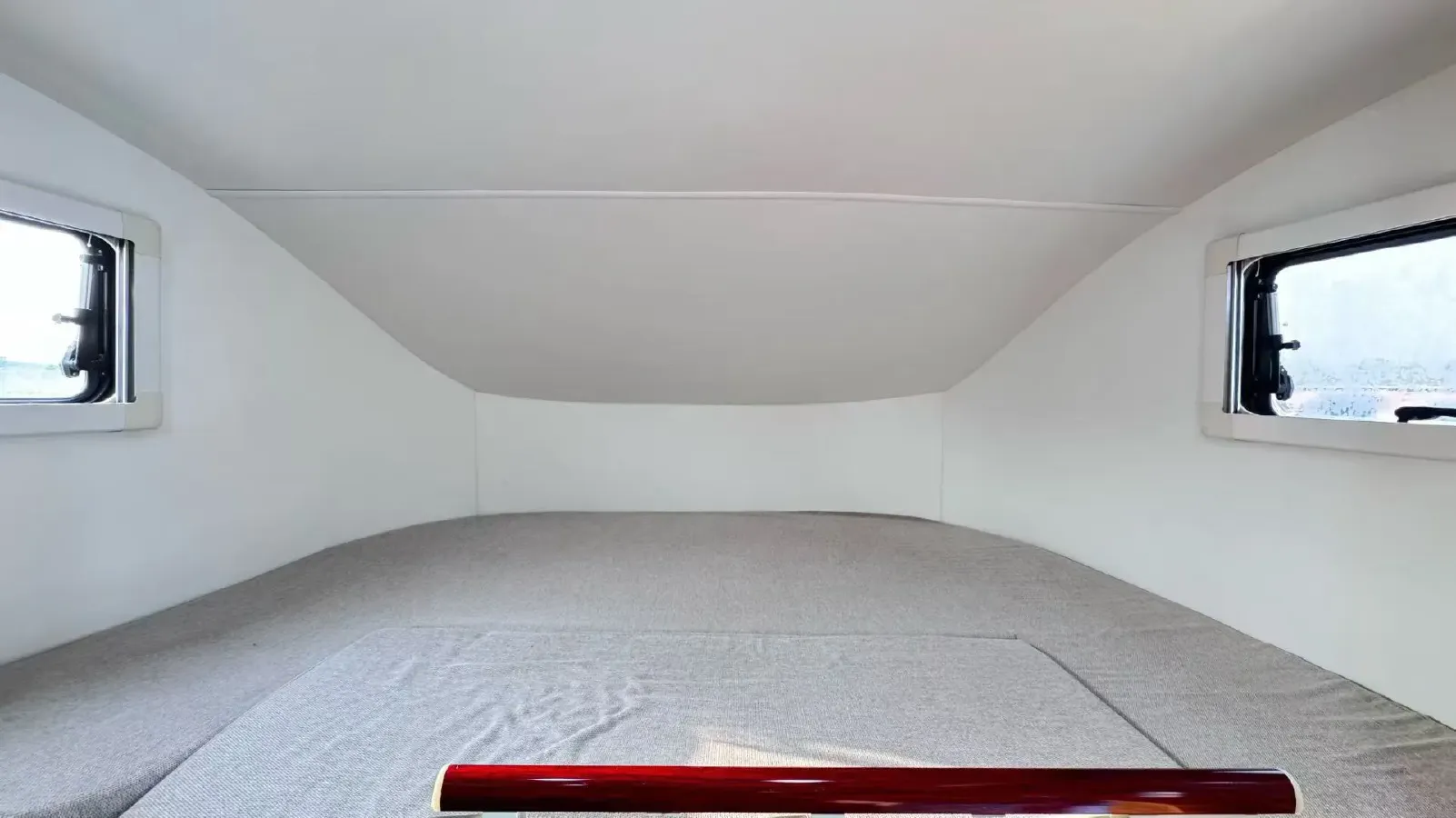 2021 MAXUS V80 RV 2.0T 139HP L4 6AMT,autocango,china used car exporter,china ev exporter,chinese used car exporter,chinese used ev exporter