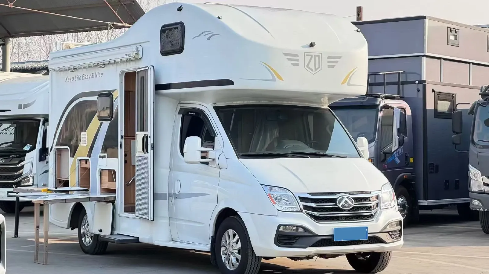 2021 MAXUS V80 RV 2.0T 139HP L4 6AMT,autocango,china used car exporter,china ev exporter,chinese used car exporter,chinese used ev exporter