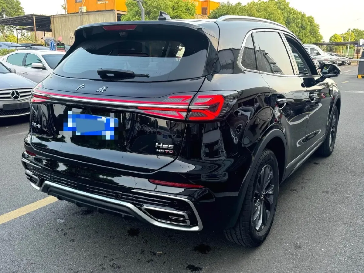 2025 HongQi HS5 2.0T 252HP L4 8AT,autocango,china used car exporter,china ev exporter,chinese used car exporter,chinese used ev exporter