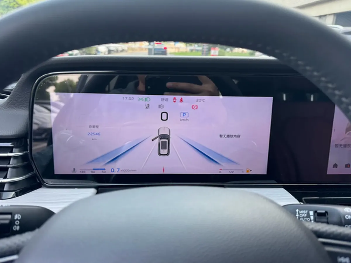 2025 HongQi HS5 2.0T 252HP L4 8AT,autocango,china used car exporter,china ev exporter,chinese used car exporter,chinese used ev exporter