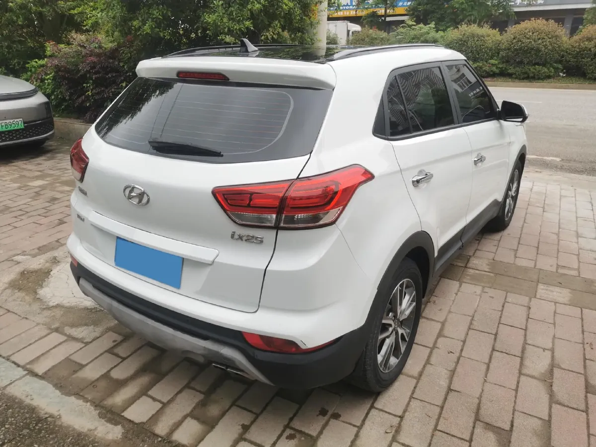 2017 Hyundai ix25 1.4T 140HP L4 7DCT,autocango,china used car exporter,china ev exporter,chinese used car exporter,chinese used ev exporter