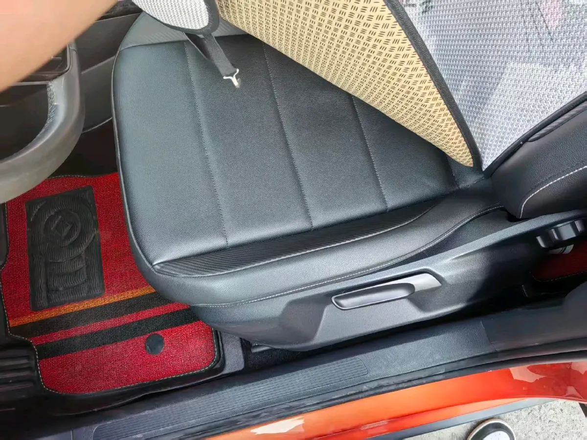 2019 Volkswagen T-Roc 1.4T 150HP L4 7DCT,autocango,china used car exporter,china ev exporter,chinese used car exporter,chinese used ev exporter