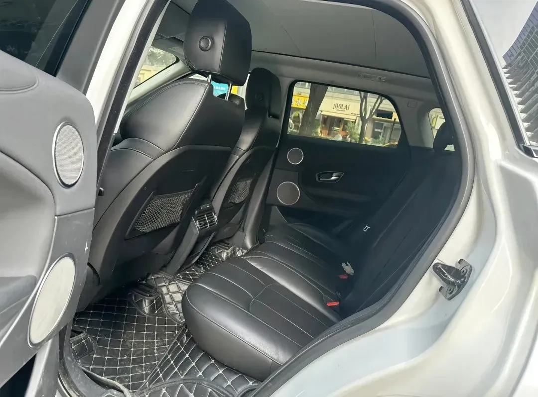 2018 Land Rover Range Rover Evoque 2.0T 241HP L4 9AT,autocango,china used car exporter,china ev exporter,chinese used car exporter,chinese used ev exporter