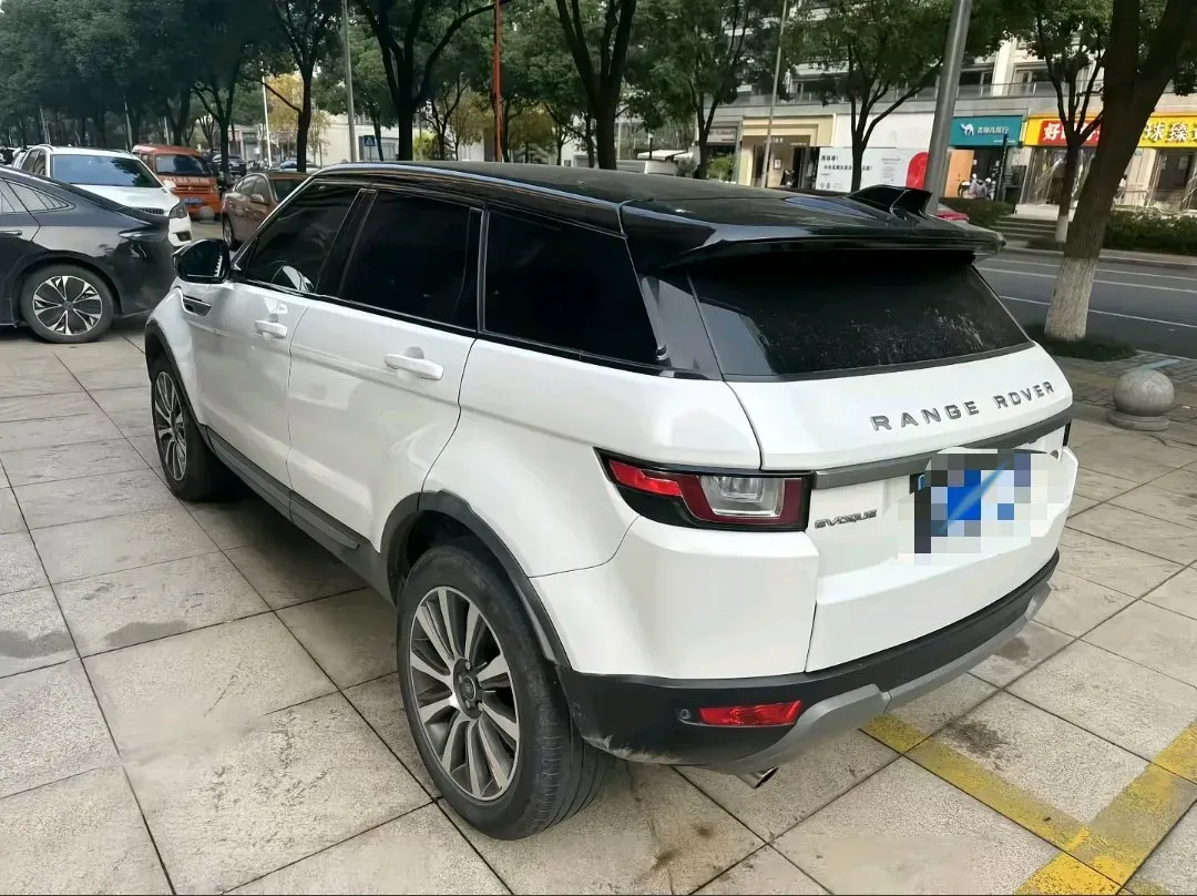 2018 Land Rover Range Rover Evoque 2.0T 241HP L4 9AT,autocango,china used car exporter,china ev exporter,chinese used car exporter,chinese used ev exporter