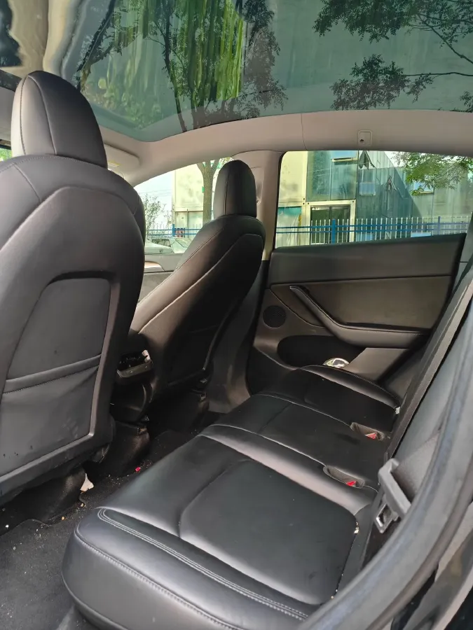 2022 Tesla Model Y BEV 60KWH,autocango,china used car exporter,china ev exporter,chinese used car exporter,chinese used ev exporter