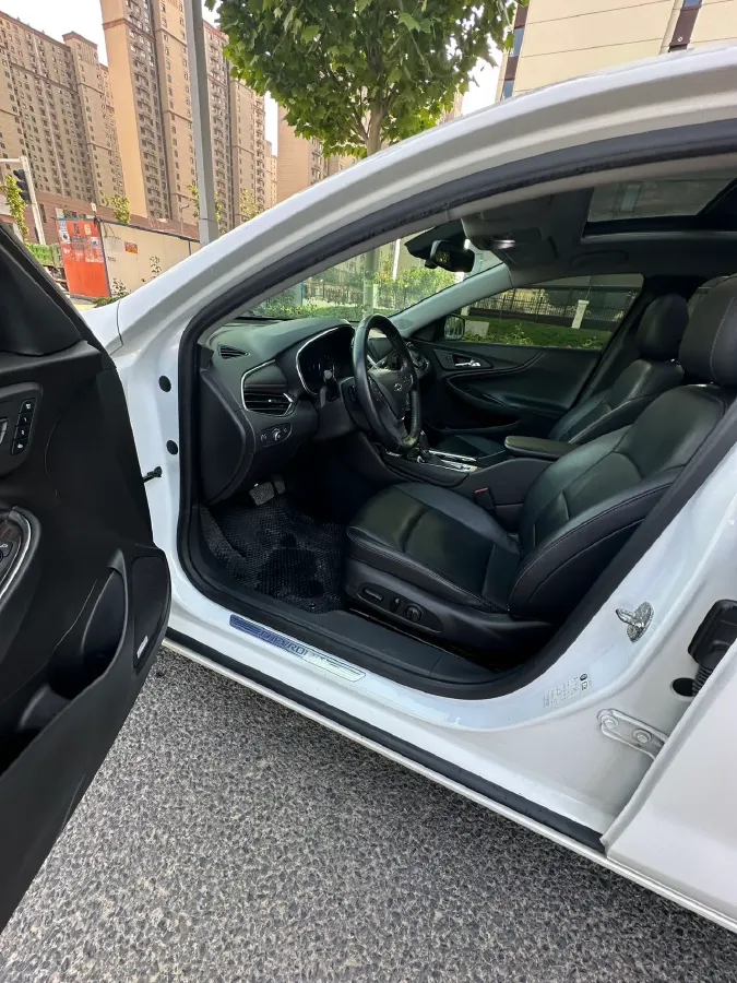 2019 Chevrolet Malibu XL 2.0T 241HP L4 9AT,autocango,china used car exporter,china ev exporter,chinese used car exporter,chinese used ev exporter