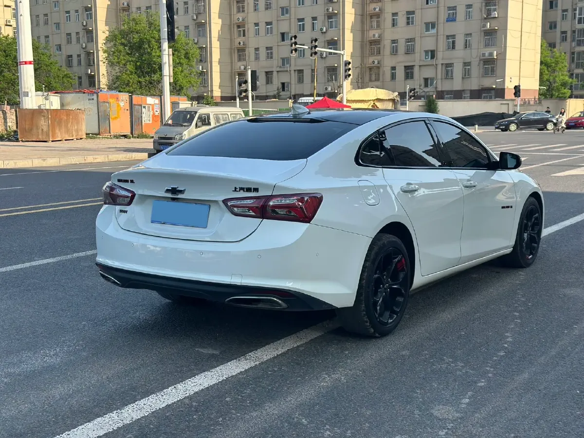 2019 Chevrolet Malibu XL 2.0T 241HP L4 9AT,autocango,china used car exporter,china ev exporter,chinese used car exporter,chinese used ev exporter