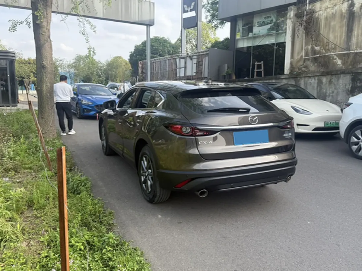 2020 Mazda CX-4 2.0L 158HP L4 6AT,autocango,china used car exporter,china ev exporter,chinese used car exporter,chinese used ev exporter