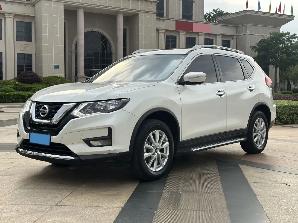 2020 Nissan X-Trail 2.0L 154HP L4 CVT,autocango,china used car exporter,china ev exporter,chinese used car exporter,chinese used ev exporter