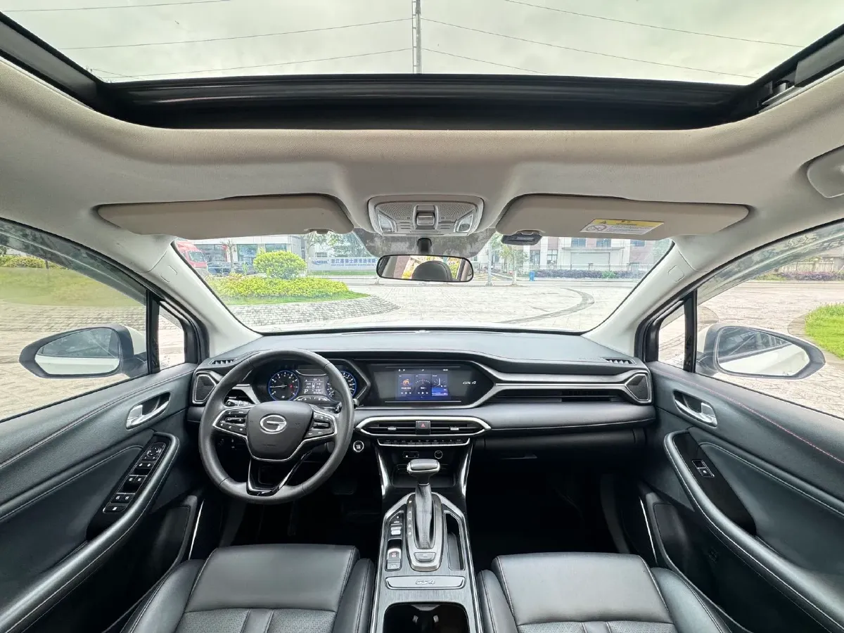 2021 GAC Trumpchi GS4 1.5T 169HP L4 6AT,autocango,china used car exporter,china ev exporter,chinese used car exporter,chinese used ev exporter