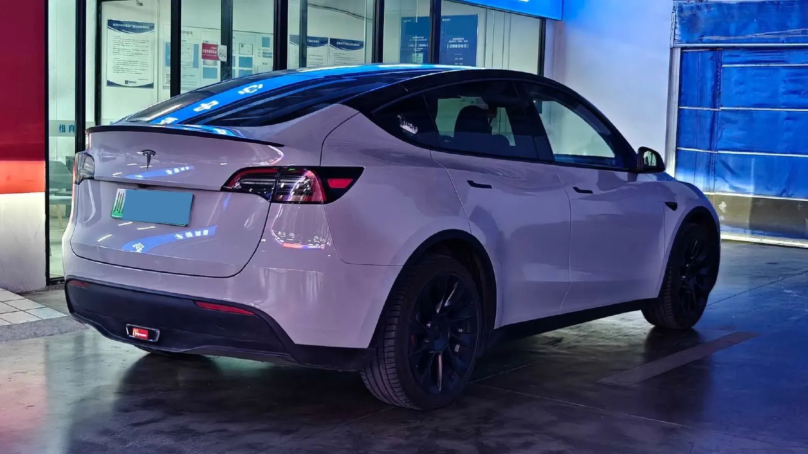 2024 Tesla Model Y BEV 78.4KWH,autocango,china used car exporter,china ev exporter,chinese used car exporter,chinese used ev exporter