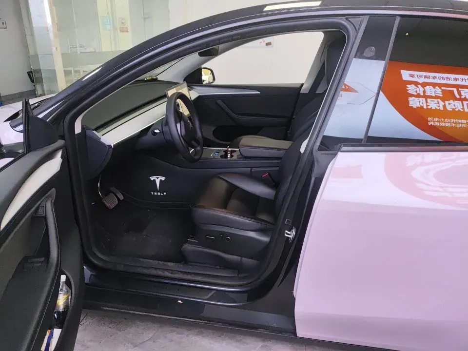 2024 Tesla Model Y BEV 78.4KWH,autocango,china used car exporter,china ev exporter,chinese used car exporter,chinese used ev exporter