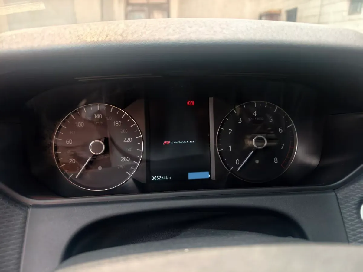 2020 Land Rover Range Rover Velar 2.0T 250HP L4 8AT,autocango,china used car exporter,china ev exporter,chinese used car exporter,chinese used ev exporter