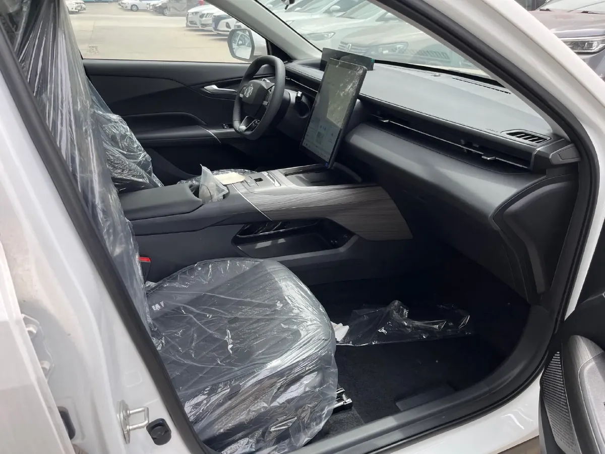 2025 ChangAn EadoPHEV 1.5L 98HP L4 E-CVT PHEV,autocango,china used car exporter,china ev exporter,chinese used car exporter,chinese used ev exporter