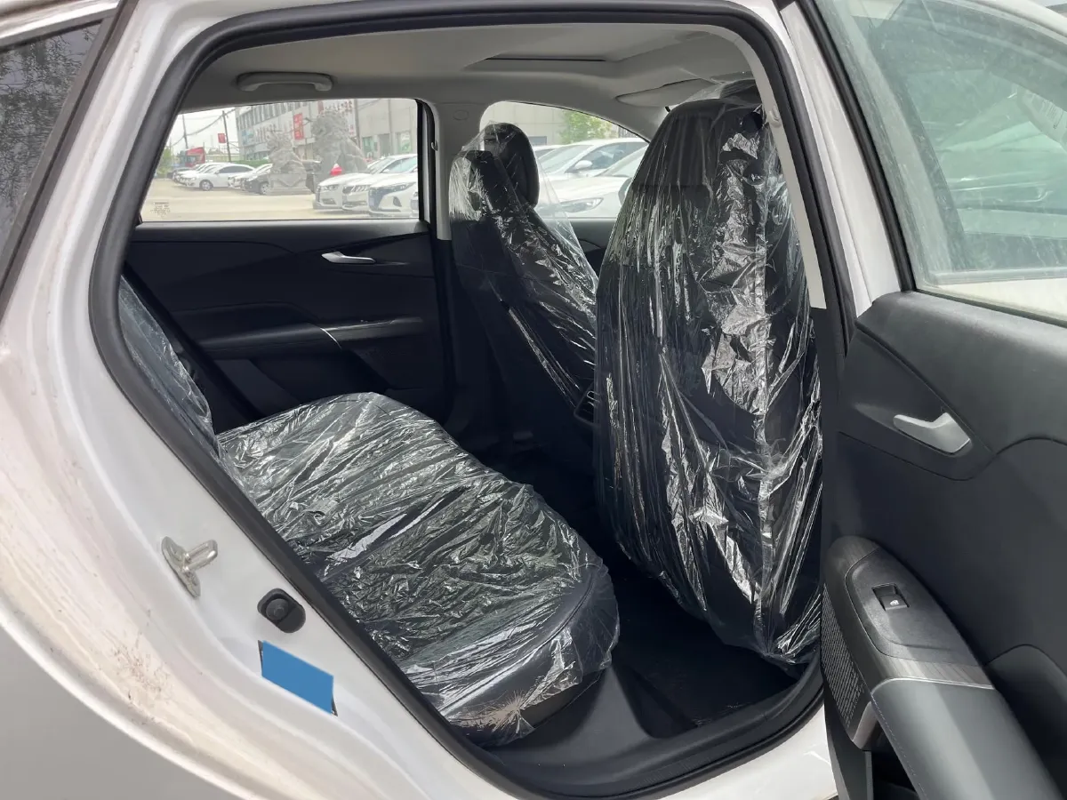 2025 ChangAn EadoPHEV 1.5L 98HP L4 E-CVT PHEV,autocango,china used car exporter,china ev exporter,chinese used car exporter,chinese used ev exporter