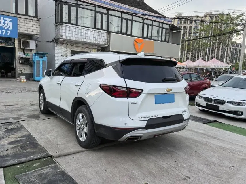 2020 Chevrolet Blazer 2.0T 237HP L4 9AT,autocango,china used car exporter,china ev exporter,chinese used car exporter,chinese used ev exporter
