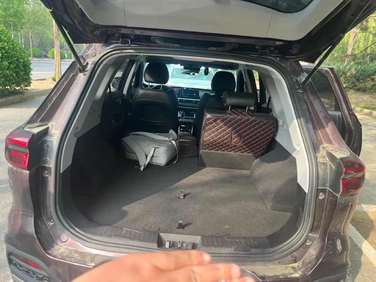 2019 Chery Tiggo 8 1.6T 197HP L4 7DCT,autocango,china used car exporter,china ev exporter,chinese used car exporter,chinese used ev exporter