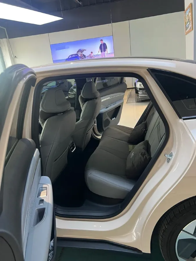 2024 Xpeng MONA M03 BEV 51.8KWH,autocango,china used car exporter,china ev exporter,chinese used car exporter,chinese used ev exporter