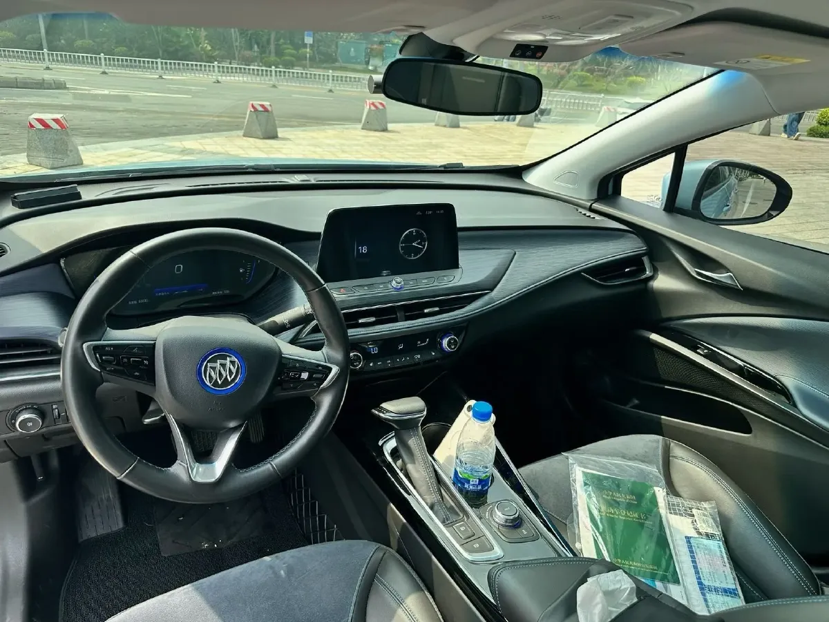 2020 Ford Escape 2.0T 248HP L4 8AT,autocango,china used car exporter,china ev exporter,chinese used car exporter,chinese used ev exporter