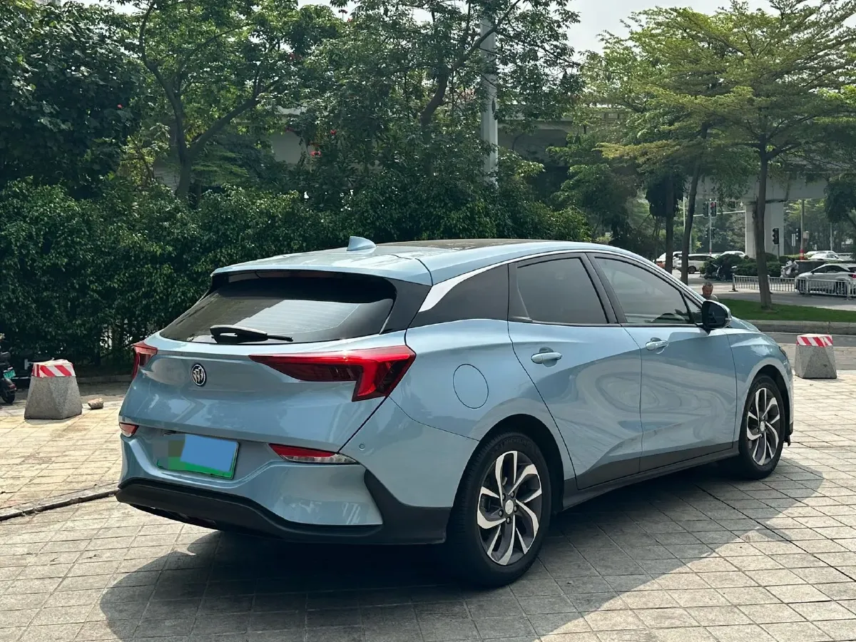 2020 Ford Escape 2.0T 248HP L4 8AT,autocango,china used car exporter,china ev exporter,chinese used car exporter,chinese used ev exporter