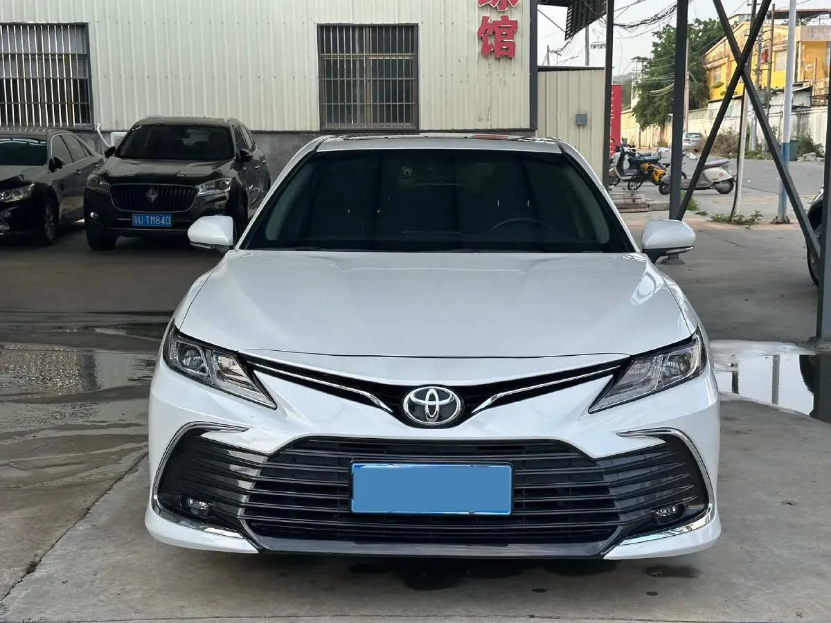 2022 Toyota Camry 2.0L 178HP L4 CVT,autocango,china used car exporter,china ev exporter,chinese used car exporter,chinese used ev exporter