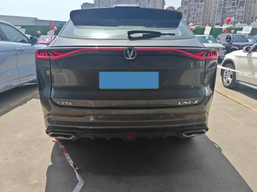2024 ChangAn UNI-Z 1.5L 98HP L4 E-CVT PHEV 18.4KWH,autocango,china used car exporter,china ev exporter,chinese used car exporter,chinese used ev exporter