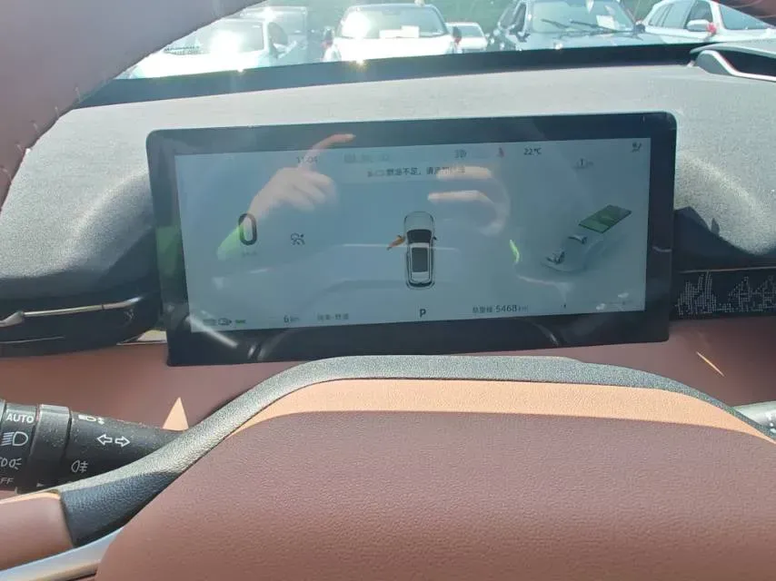 2024 ChangAn UNI-Z 1.5L 98HP L4 E-CVT PHEV 18.4KWH,autocango,china used car exporter,china ev exporter,chinese used car exporter,chinese used ev exporter